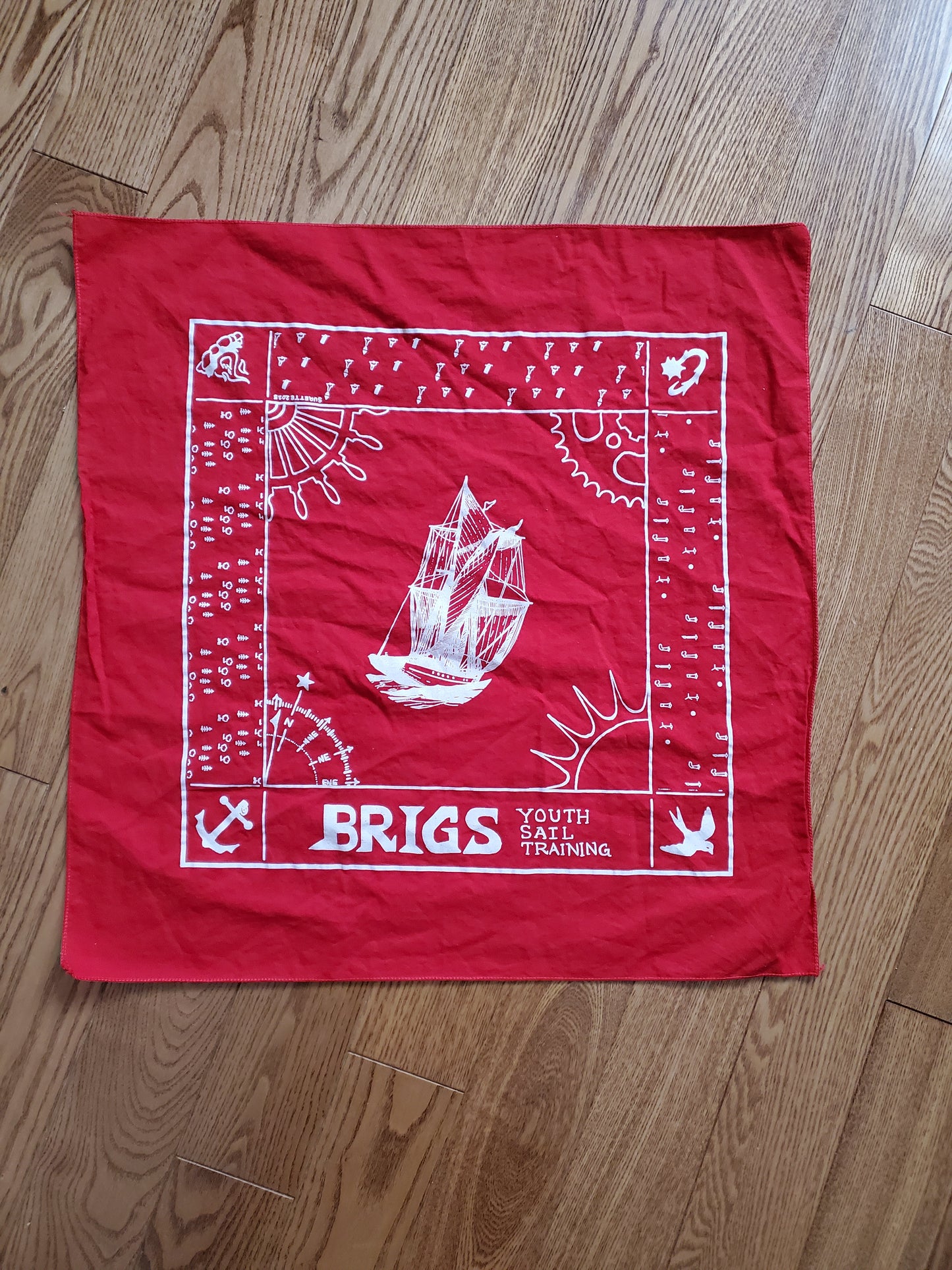 Example Listing: Bandana